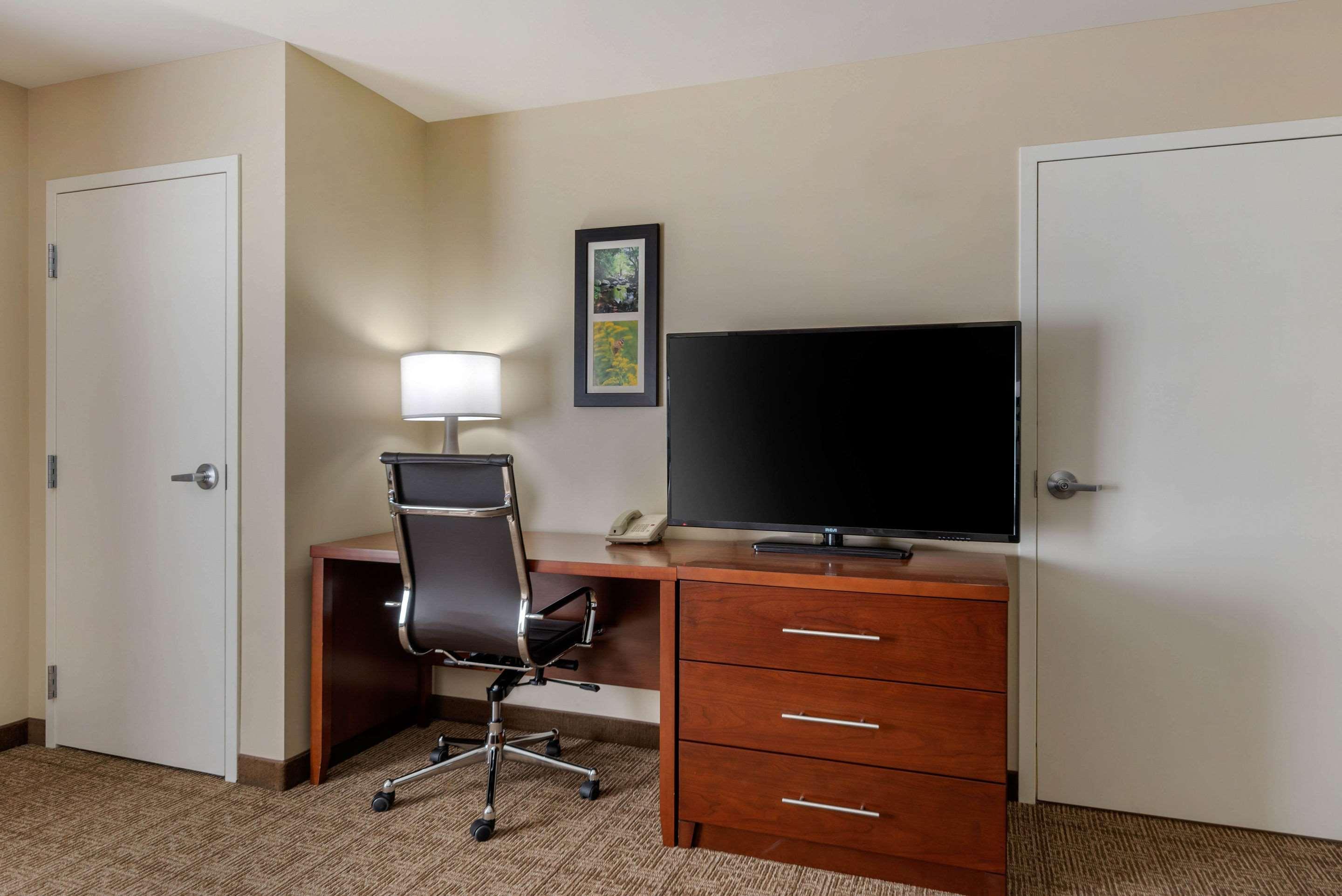 Comfort Inn & Suites Northern Kentucky Wilder Ngoại thất bức ảnh