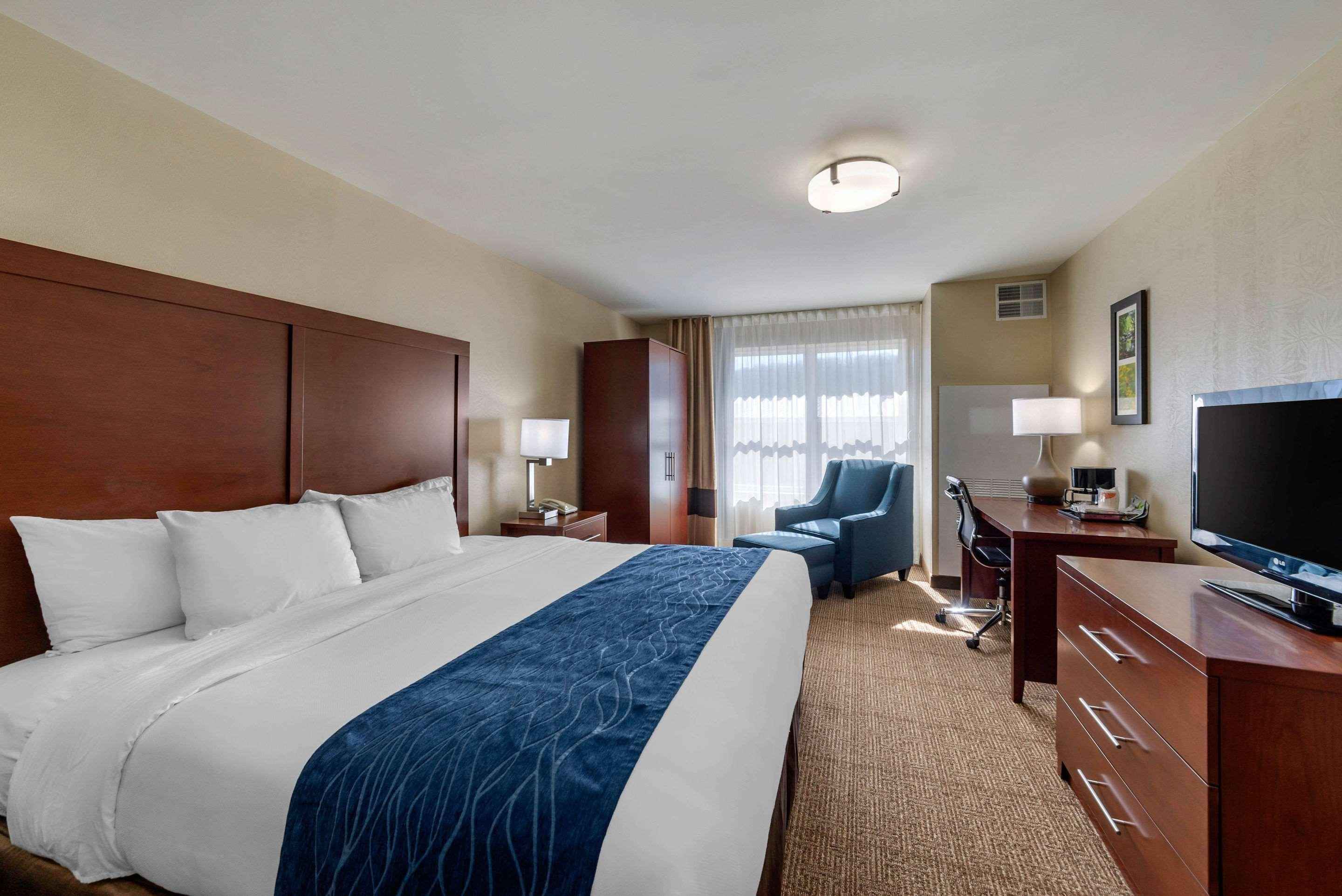 Comfort Inn & Suites Northern Kentucky Wilder Ngoại thất bức ảnh