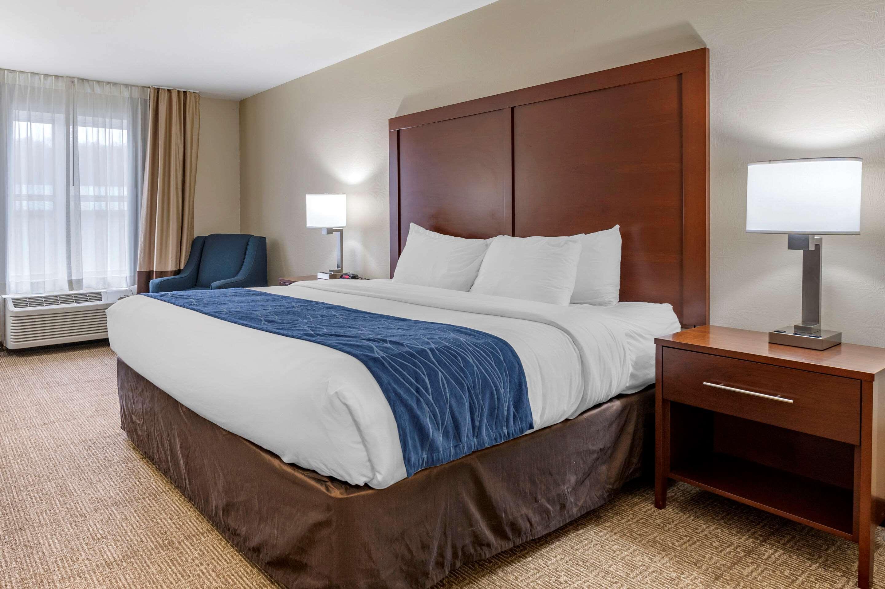 Comfort Inn & Suites Northern Kentucky Wilder Ngoại thất bức ảnh