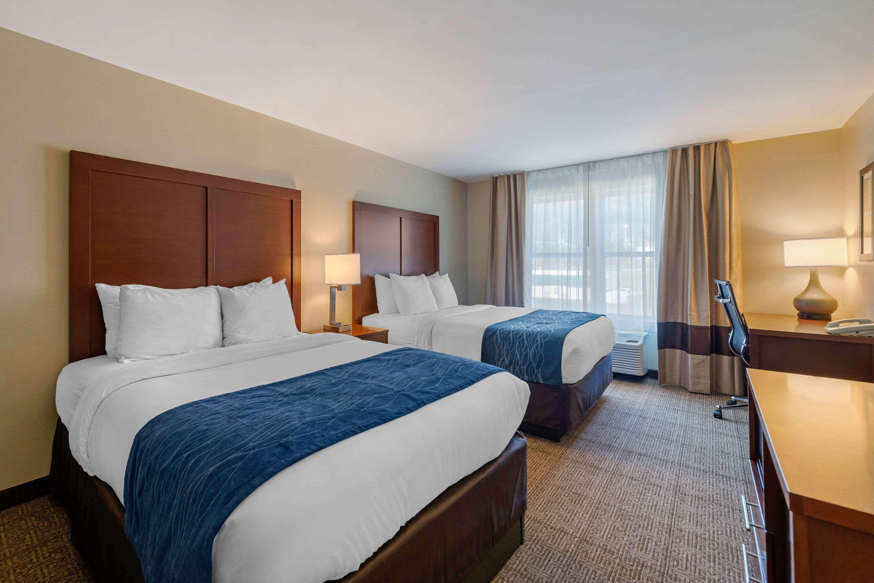 Comfort Inn & Suites Northern Kentucky Wilder Ngoại thất bức ảnh