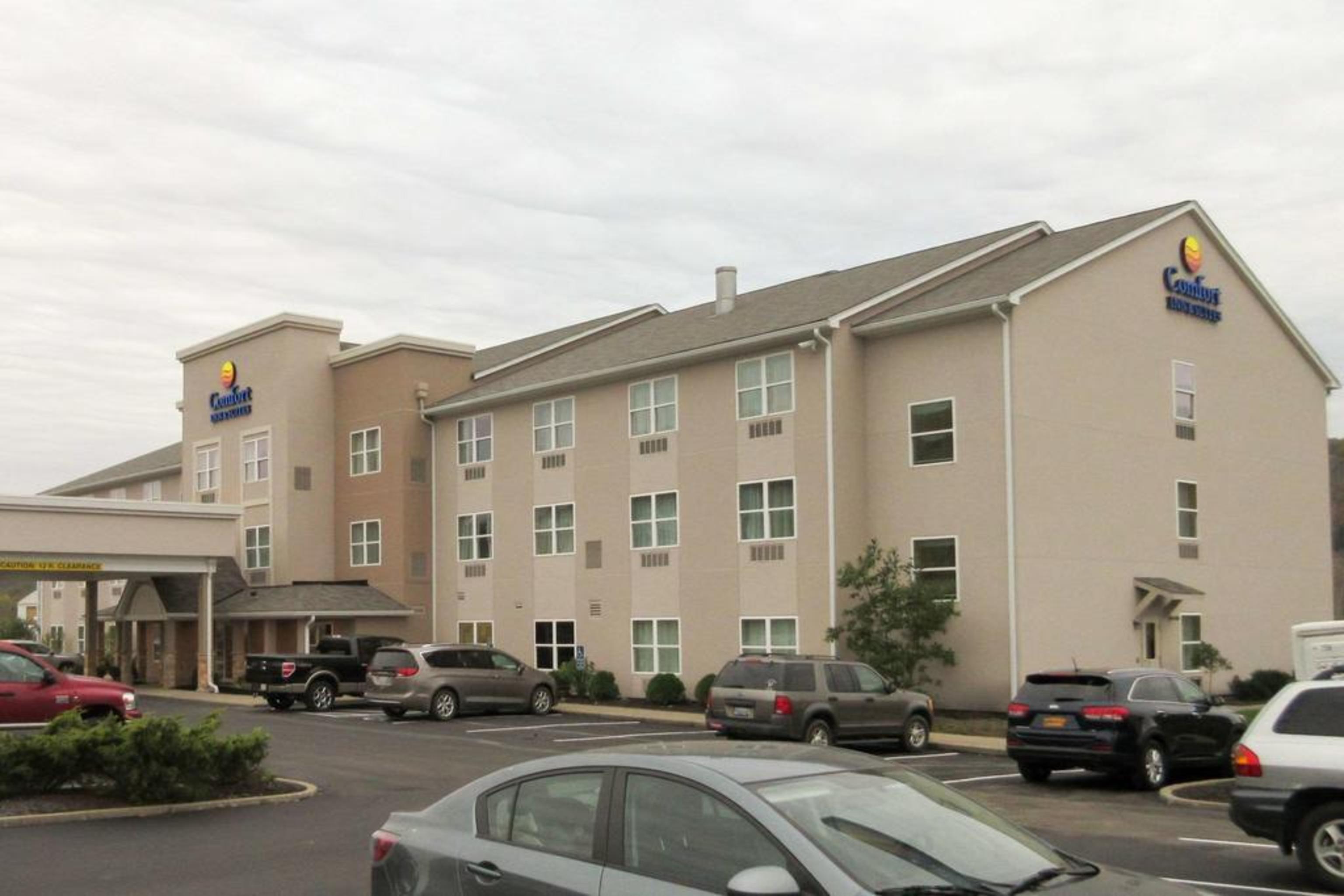 Comfort Inn & Suites Northern Kentucky Wilder Ngoại thất bức ảnh